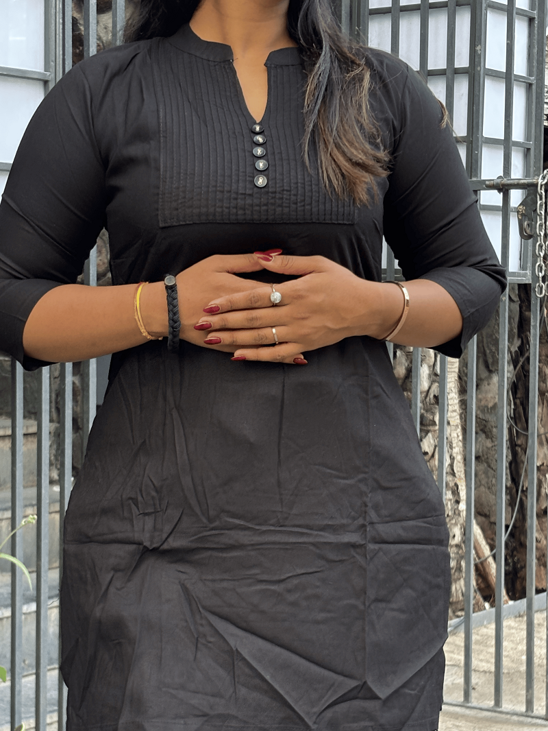 Classic Short - Black